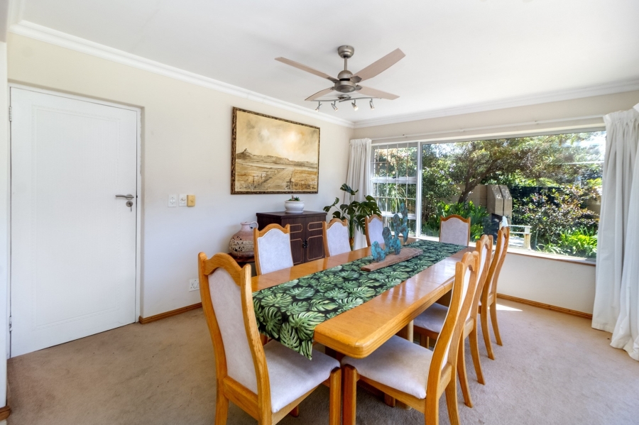 4 Bedroom Property for Sale in Fish Hoek Western Cape